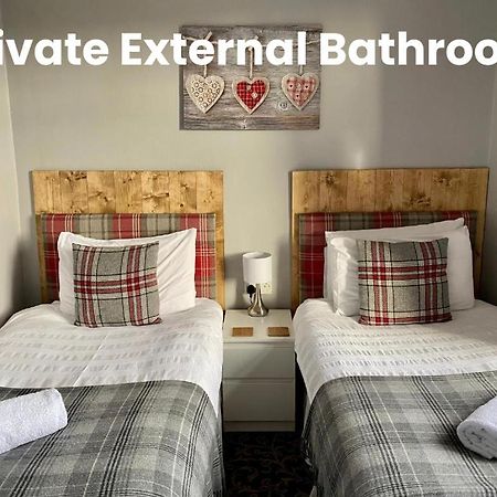 Number 19 Guest House - Self Check In - Under 4 Miles From Barrow In Furness Dalto-in-Furness Exteriör bild